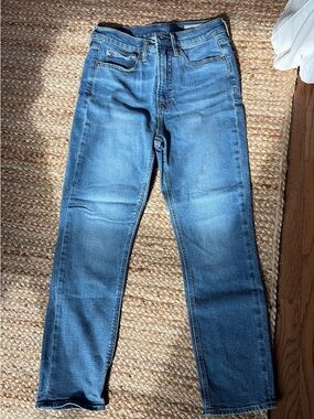 GAP Women's High-Rise Blue Straight Jeans
